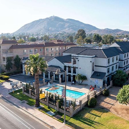 Mainstay Suites Moreno Valley Near March Air Reserve Base ภายนอก รูปภาพ