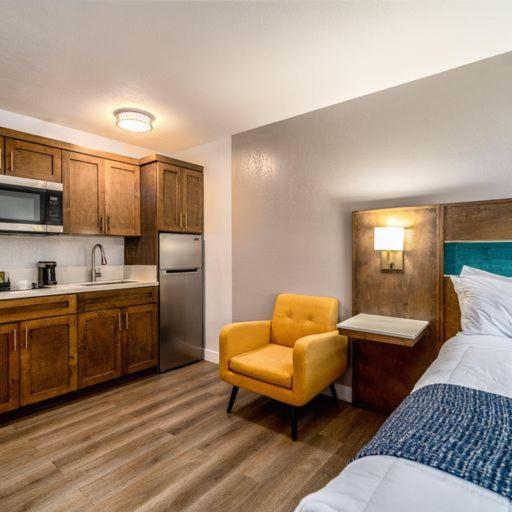 Mainstay Suites Moreno Valley Near March Air Reserve Base ภายนอก รูปภาพ