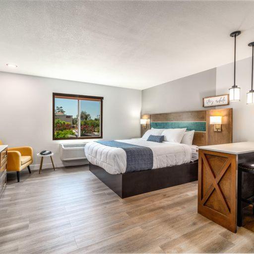 Mainstay Suites Moreno Valley Near March Air Reserve Base ภายนอก รูปภาพ