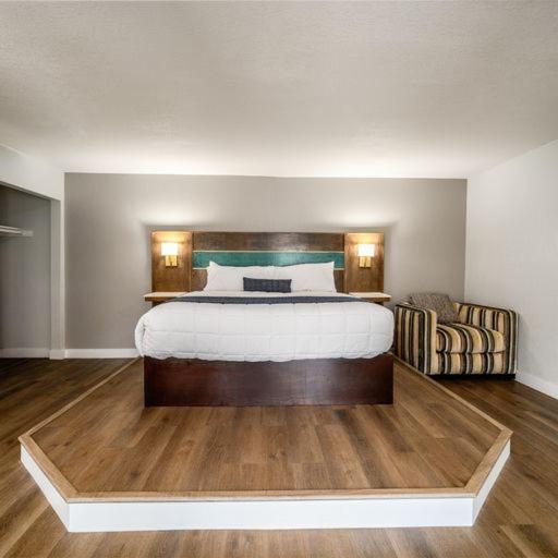 Mainstay Suites Moreno Valley Near March Air Reserve Base ภายนอก รูปภาพ